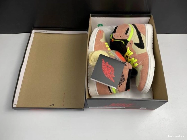 High Peach Jordan 1 Air CW6576-800 Switch 0831